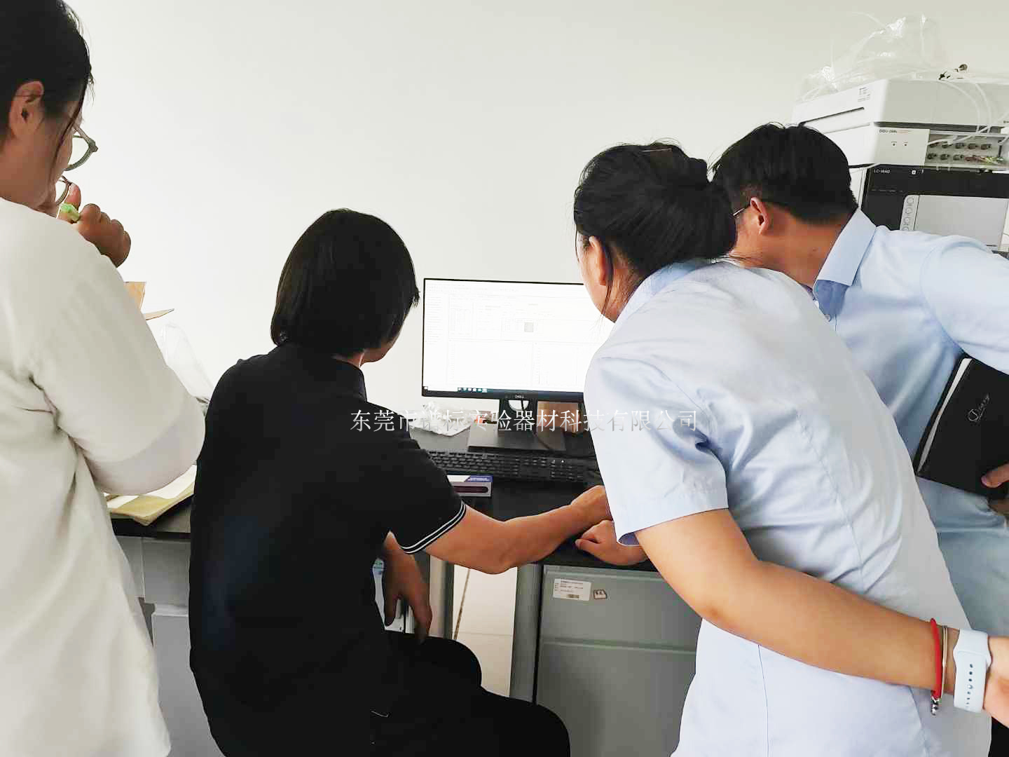 7月11日新疆司法鑒定用AB SCIEX LCMSMS 5500＋30A測試毛發(fā)，汗液，尿液等含量